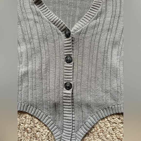 Hollister Tie-Front Crop Cable Knit Cardigan Size XS - Picture 2 of 8